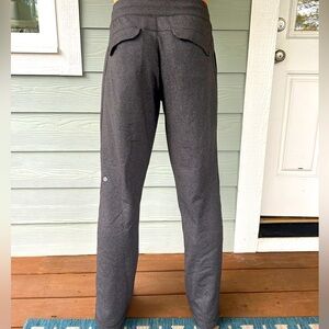 Lululemon yoga pants